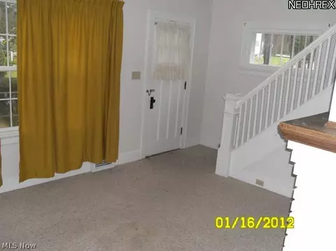 623 Doris Ave, Akron, OH 44303 photo 3