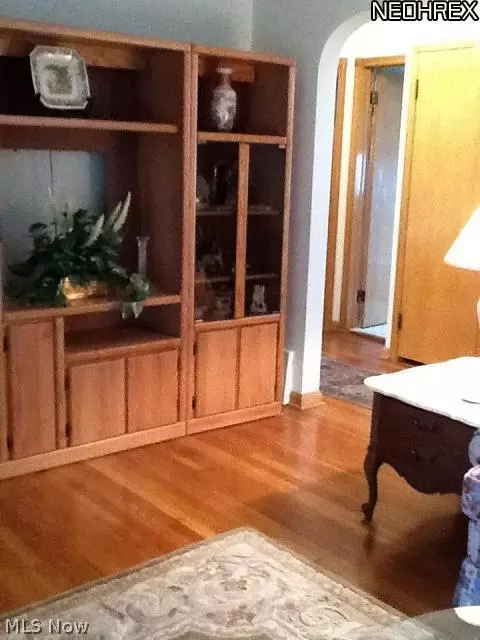 5412 Ackley Rd, Parma, OH 44129 photo 6