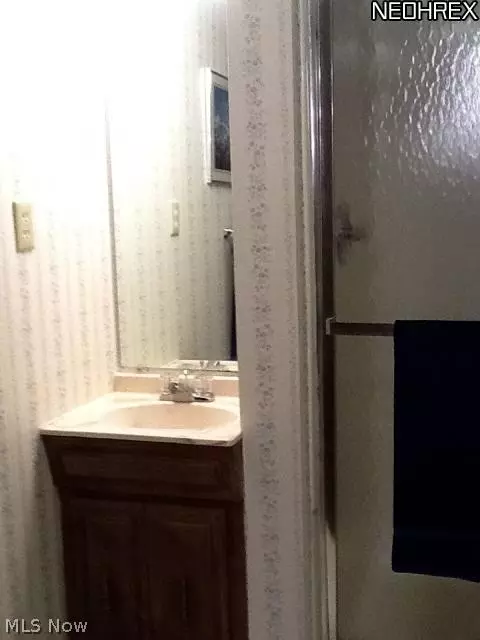 5412 Ackley Rd, Parma, OH 44129 photo 18