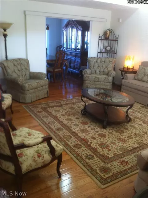 38165 Highgate Blf, Willoughby, OH 44094 photo 22