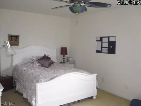 38165 Highgate Blf, Willoughby, OH 44094 photo 5