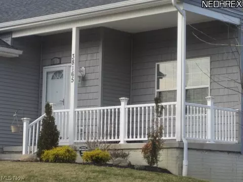 38165 Highgate Blf, Willoughby, OH 44094 photo 11
