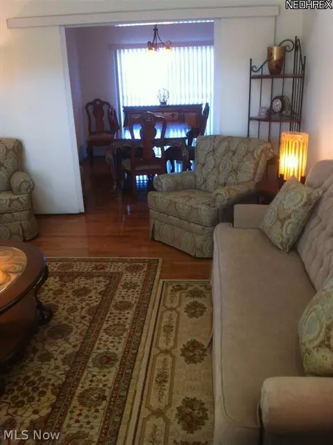 38165 Highgate Blf, Willoughby, OH 44094 photo 24