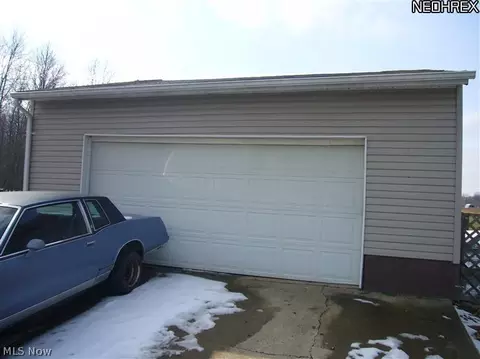 11160 Johnson Rd, Beloit, OH 44609 photo 3