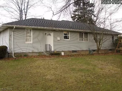 3966 Vaughn Ave, Rootstown, OH 44272 photo 2