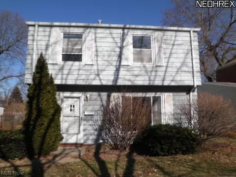 21731 Bruce Ave, Euclid, OH 44123 photo 1