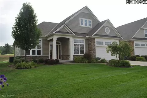 237 Prestwick Dr, Broadview Heights, OH 44147 photo 1