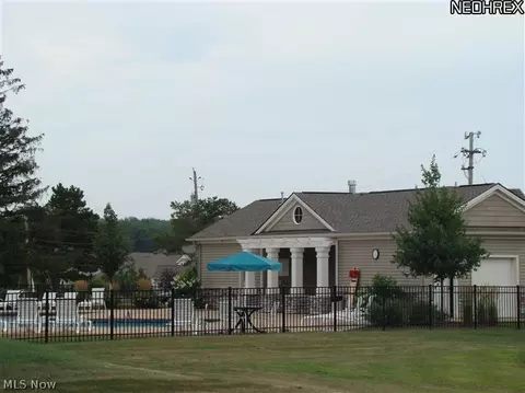 237 Prestwick Dr, Broadview Heights, OH 44147 photo 23