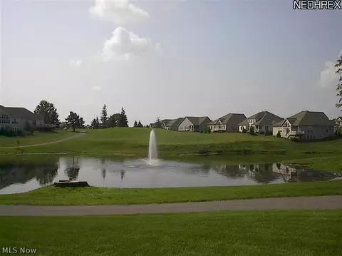 237 Prestwick Dr, Broadview Heights, OH 44147 photo 25