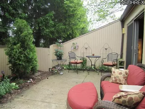 1432 Loop Rd, Kent, OH 44240 photo 14