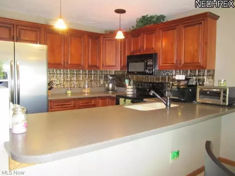1432 Loop Rd, Kent, OH 44240 photo 8