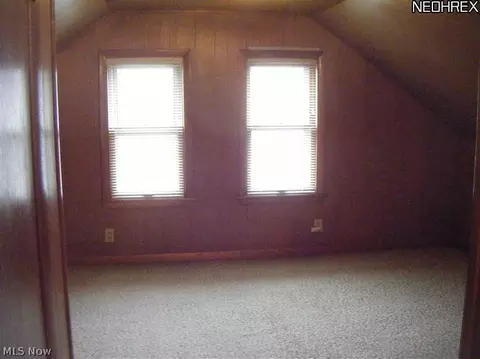 207 Iroquois St, Struthers, OH 44471 photo 10