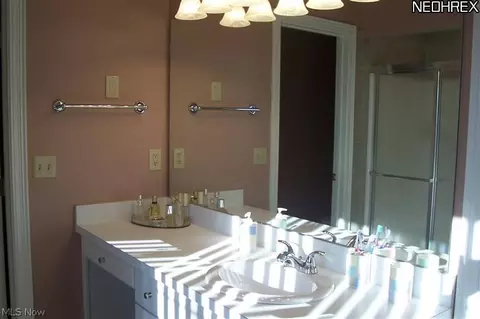 320 Walnut Ridge Trl, Aurora, OH 44202 photo 11
