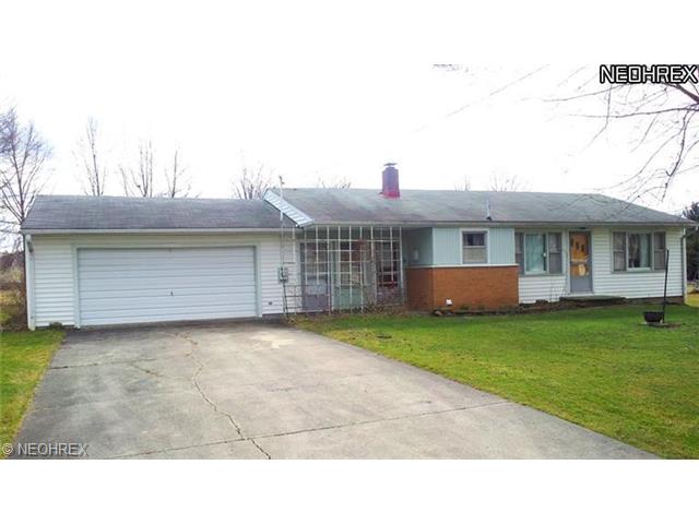 9420 Edgewood Dr, Windham, OH 44288 photo 1
