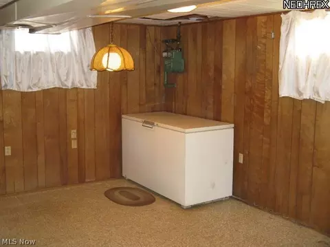 984 Sutherland Ave, Akron, OH 44314 photo 13