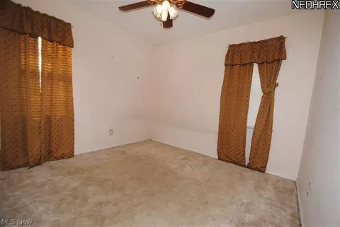 15612 Benhoff Dr, Maple Heights, OH 44137 photo 5