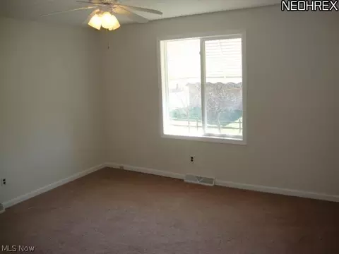 32274 N Roundhead Dr, Solon, OH 44139 photo 16