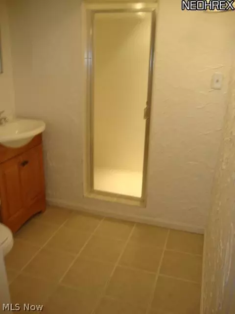 32274 N Roundhead Dr, Solon, OH 44139 photo 18