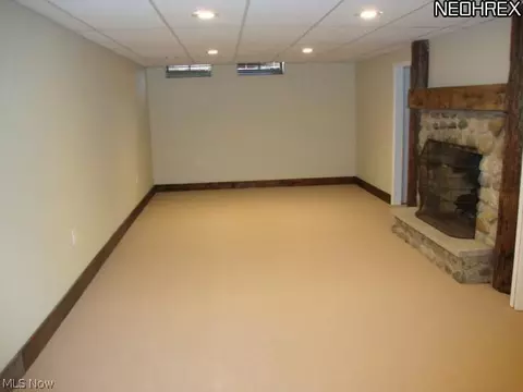 32274 N Roundhead Dr, Solon, OH 44139 photo 19