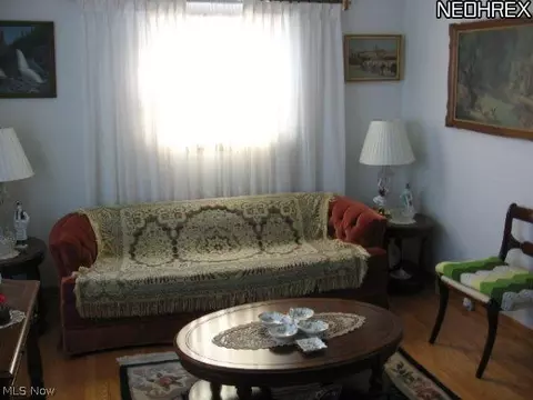 42399 Wilbur St, Elyria, OH 44035 photo 4