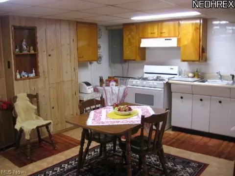 42399 Wilbur St, Elyria, OH 44035 photo 5