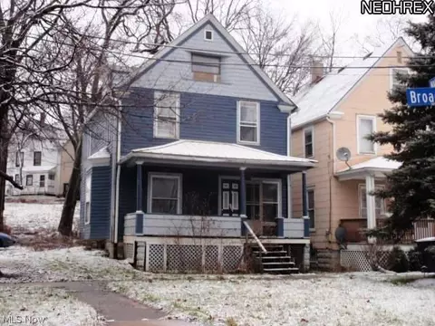 845 W Broad St, Elyria, OH 44035 photo 1
