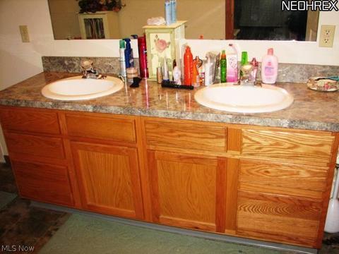 3035 Surf Ave, Lorain, OH 44053 photo 12