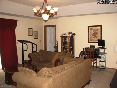 3035 Surf Ave, Lorain, OH 44053 photo 3