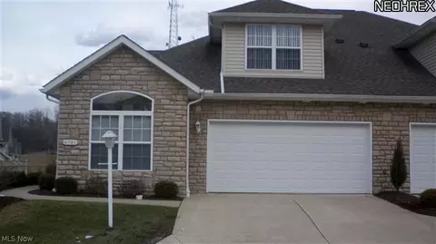 6781 Rolling Meadow Dr #E1, Parma, OH 44134 photo 1