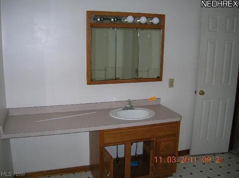1070 Maple Ave, Madison, OH 44057 photo 10