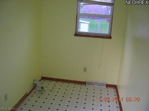 1070 Maple Ave, Madison, OH 44057 photo 11