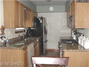 1850 Sequoya, Youngstown, OH 44514 photo 3