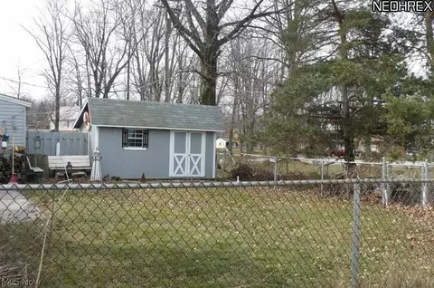 6 Lake Hurst Dr, Ashtabula, OH 44004 photo 11
