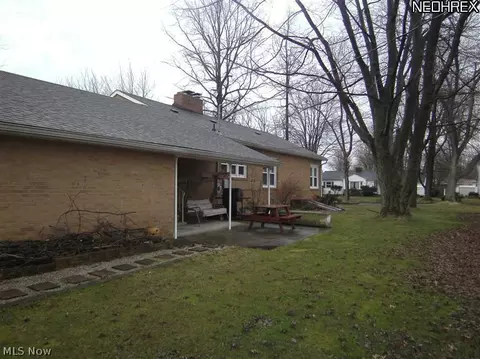 3112 W 9th Rd, Ashtabula, OH 44004 photo 5