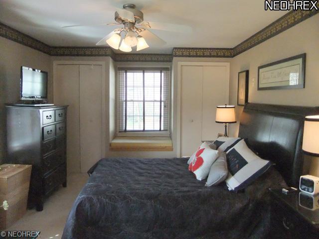 849 Eaglenest Ave, Akron, OH 44303 photo 8