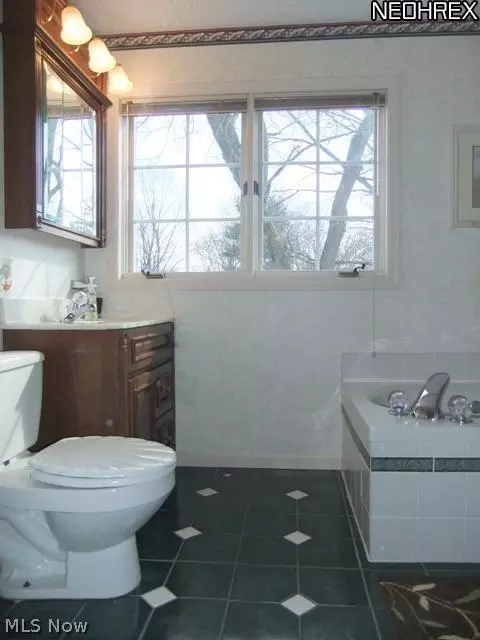 849 Eaglenest Ave, Akron, OH 44303 photo 18