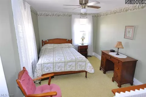 324 W 12th St, Dover, OH 44622 photo 7