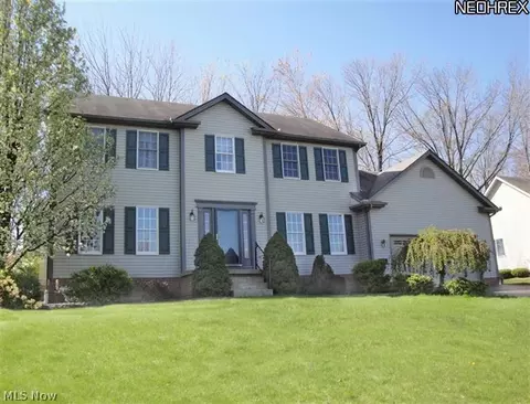 865 Fairfield Dr, Boardman, OH 44512 photo 1