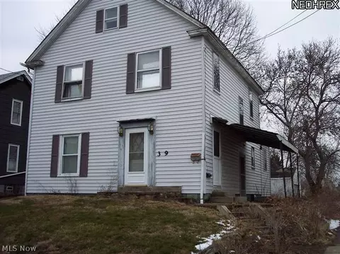 39 Creed St, Struthers, OH 44471 photo 1