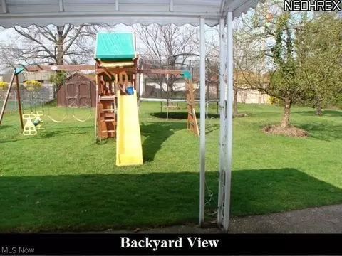 2914 Coventry Dr, Parma, OH 44134 photo 20