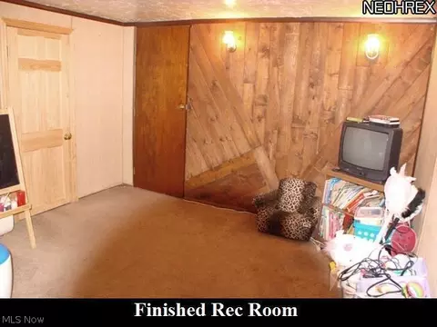 2914 Coventry Dr, Parma, OH 44134 photo 13