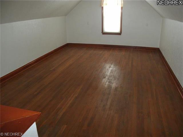 219 Creed St, Struthers, OH 44471 photo 7