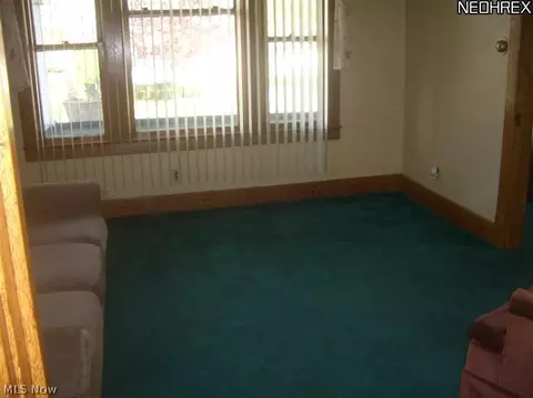 414 Sayers Ave, Niles, OH 44446 photo 2
