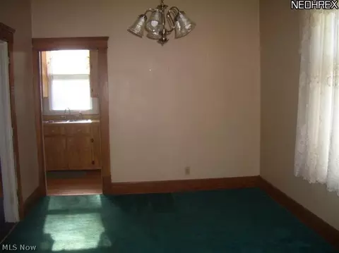 414 Sayers Ave, Niles, OH 44446 photo 5
