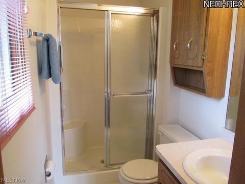 7345 Lime Ln, Parma, OH 44129 photo 13