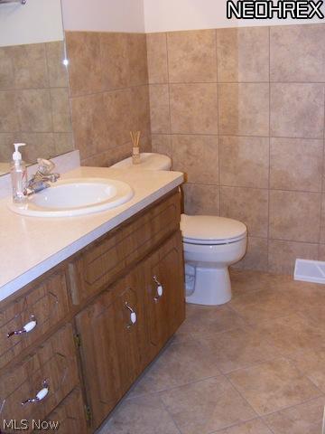 7345 Lime Ln, Parma, OH 44129 photo 6