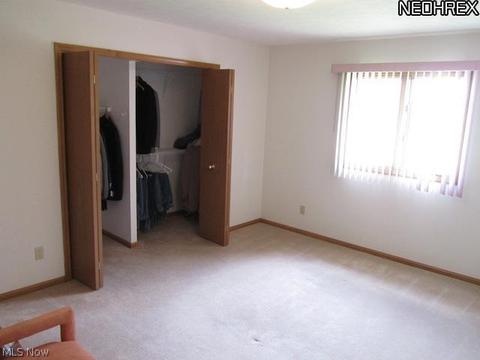 7345 Lime Ln, Parma, OH 44129 photo 11