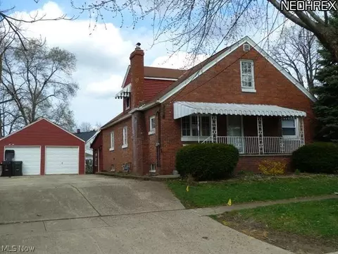 923 W Walnut St, Elyria, OH 44035 photo 1