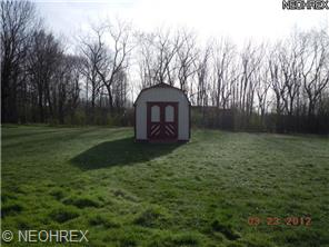 6623 Appleridge Dr, Youngstown, OH 44512 photo 2
