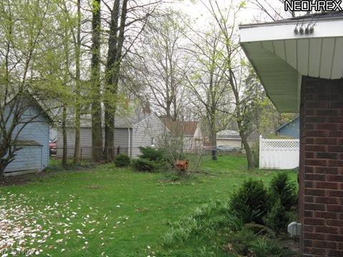 373 Beech St, Berea, OH 44017 photo 8